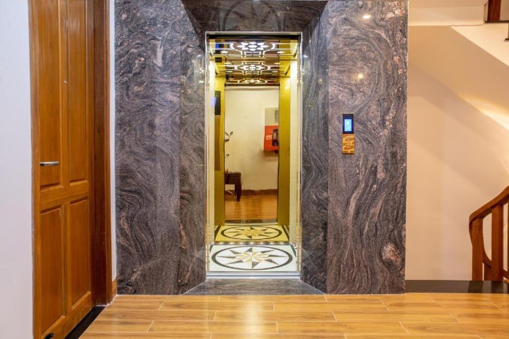 The Land Hotel & Apartment 头顿 外观 照片